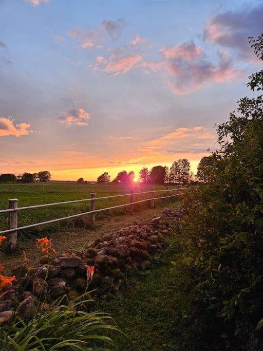 Gaesthuset Saetuna Bagian luar foto